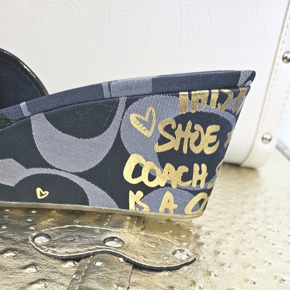 COACH CARISSA HEELS💙💛 - Picture 9 of 14